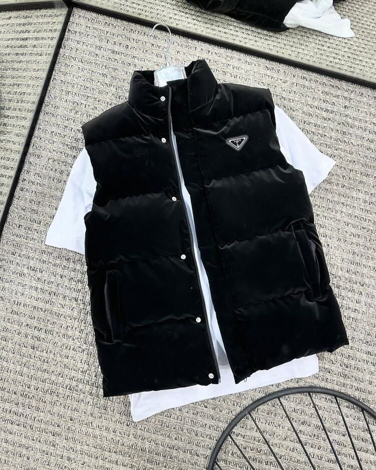 PRADA YELEK. [EN ÇOK SATILAN]