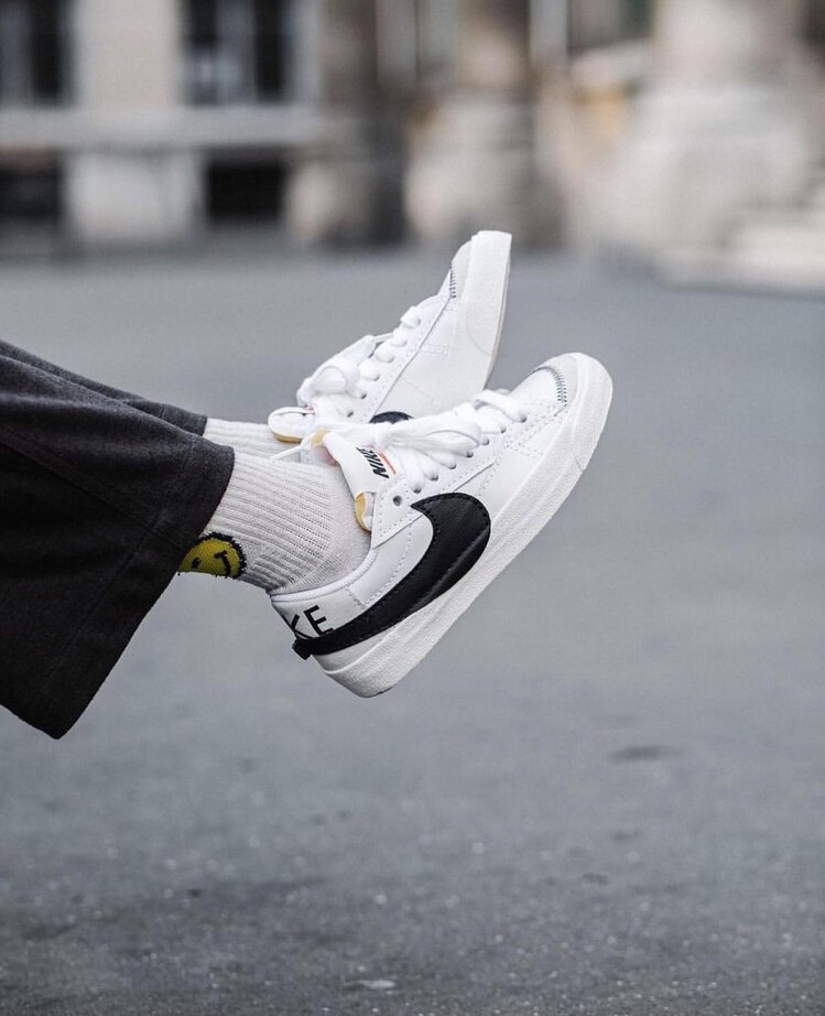 NİKE BLAZER LOW 77 JUMBO WHİTE BLACK