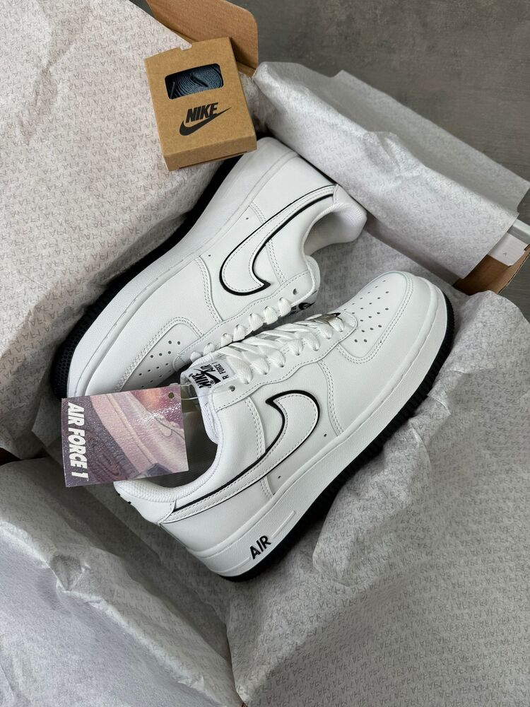 Nike Air Force 1 '07 Low White Black Outline Swoosh