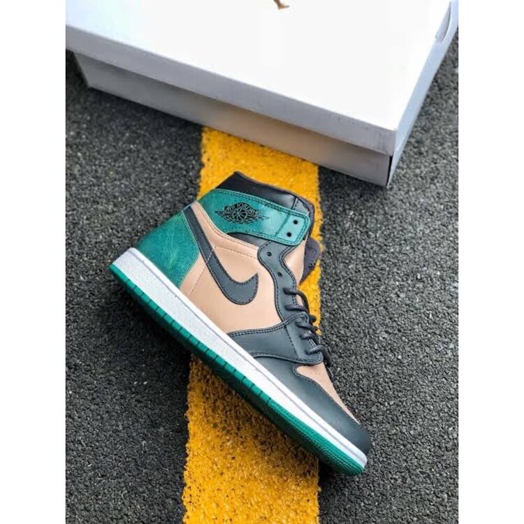 NİKE AİR JORDAN 1 GREEN 