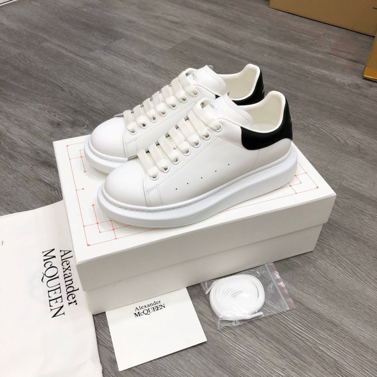 ALEXANDER MCQUEEN CLASSİC