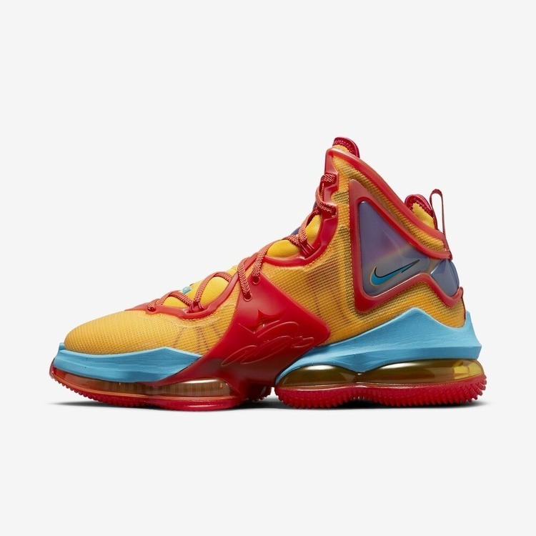 NİKE LEBRON 19 TUNE SQUAD