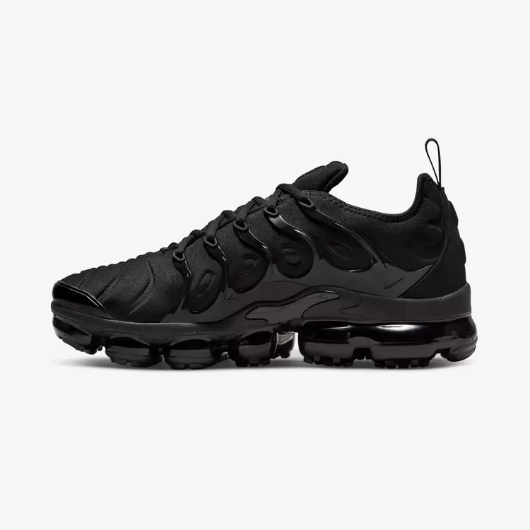 NİKE VAPORMAX TRİPLE BLACK