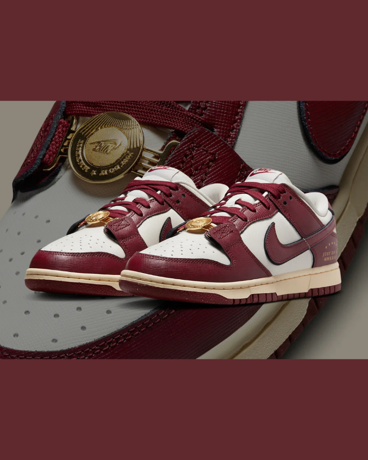 NİKE DUNK LOW TEAM RED SAİL