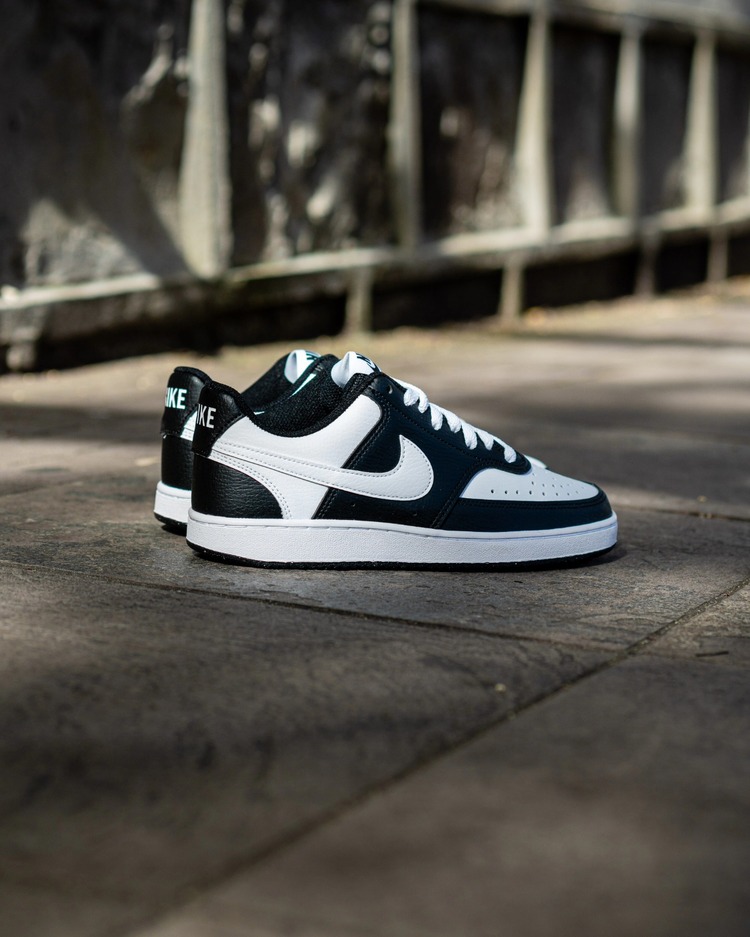 NİKE COURT VİSİON LOW DARK BLACK WHİTE
