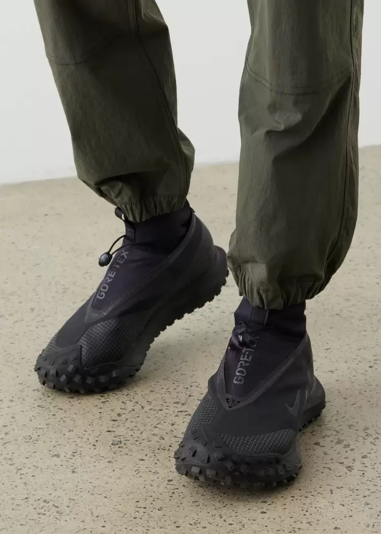 NİKE ACG MOUNTAİN FLY GORETEX BOOT (SU GEÇİRMEZ) 