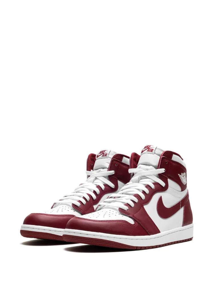 NİKE AİR JORDAN 1 RETRO HİGH OG TEAM RED