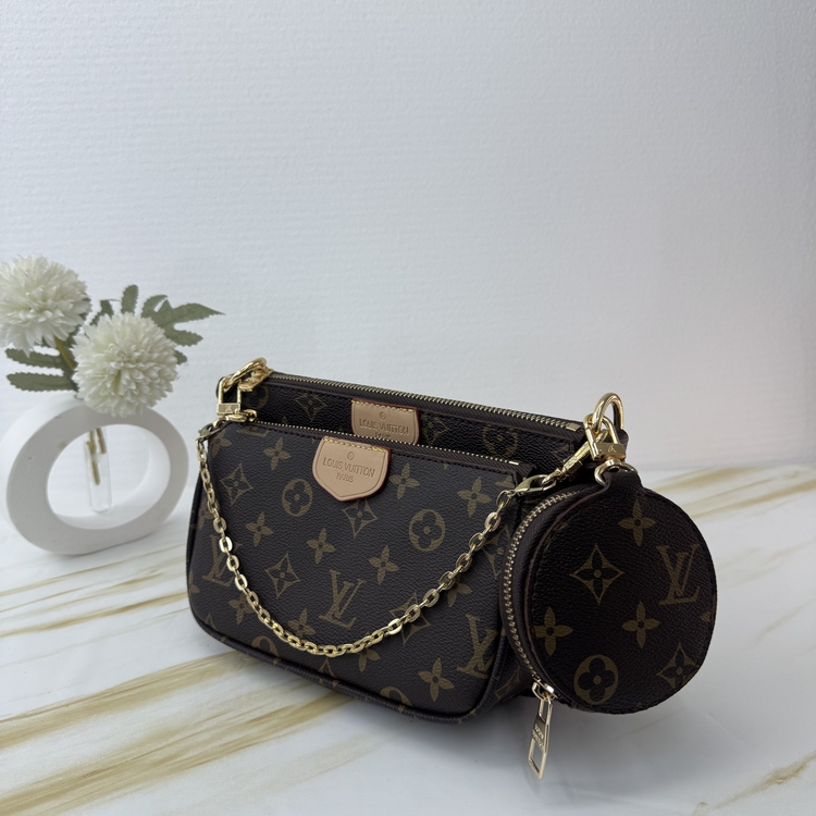 Louis Vuitton Multi Pochette 