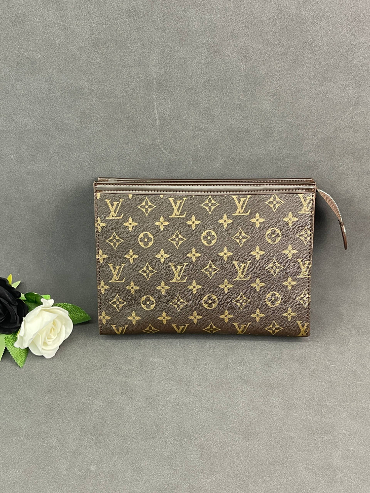 Louis Vuitton Paris Clutch