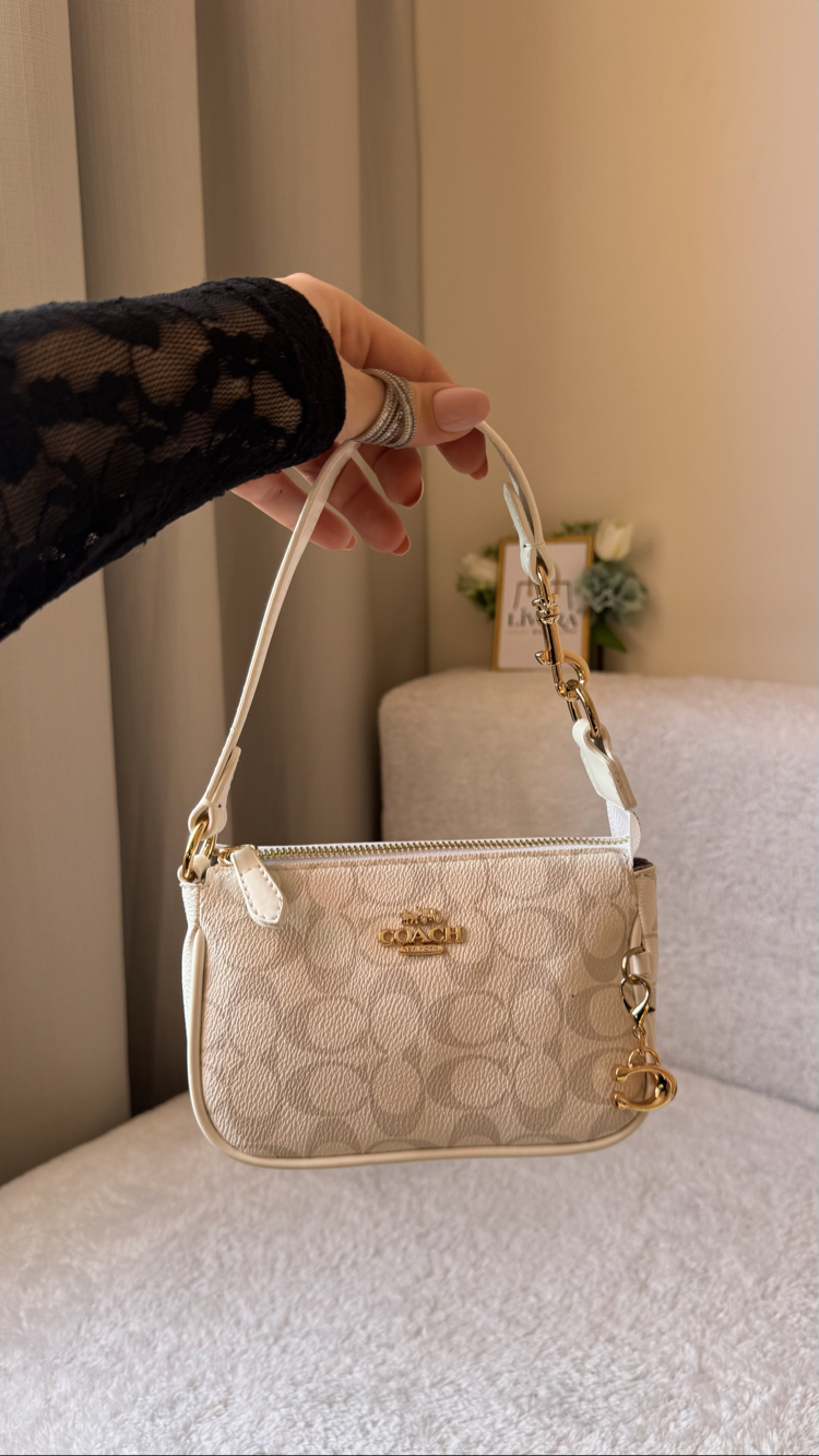  Coach Nolita 15