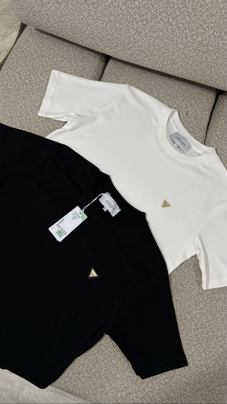 Guess tshirt