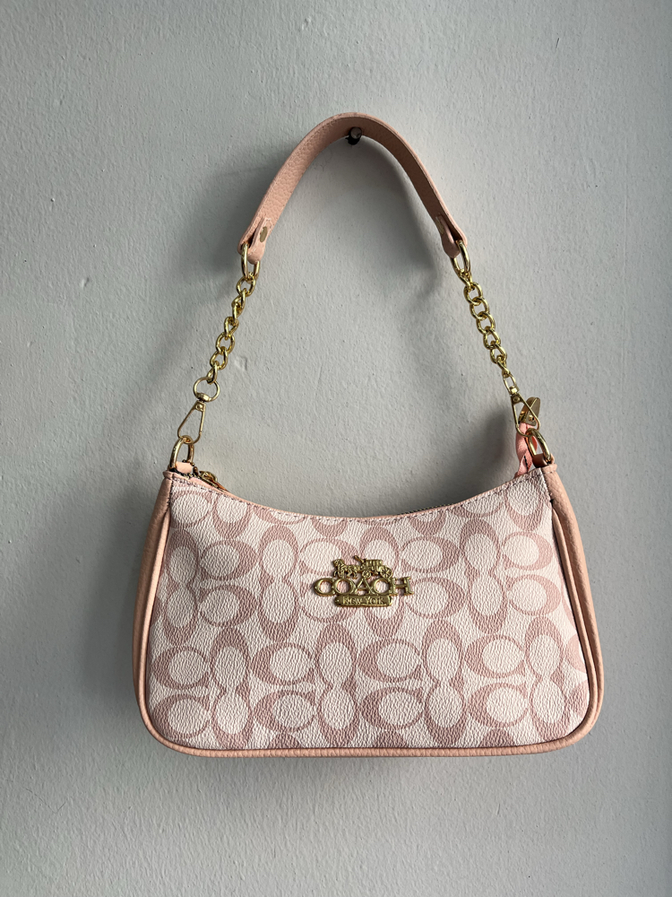 Coach Monogram Omuz Çantası – Pudra Pembe