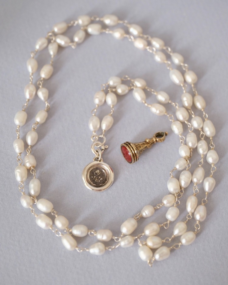 Victorian Fob Mühürden Gül Motifli Gümüş Kolye