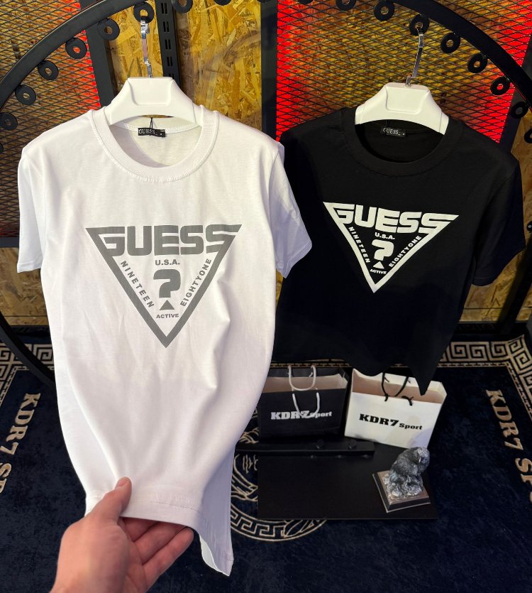 Guess Premium Tişört