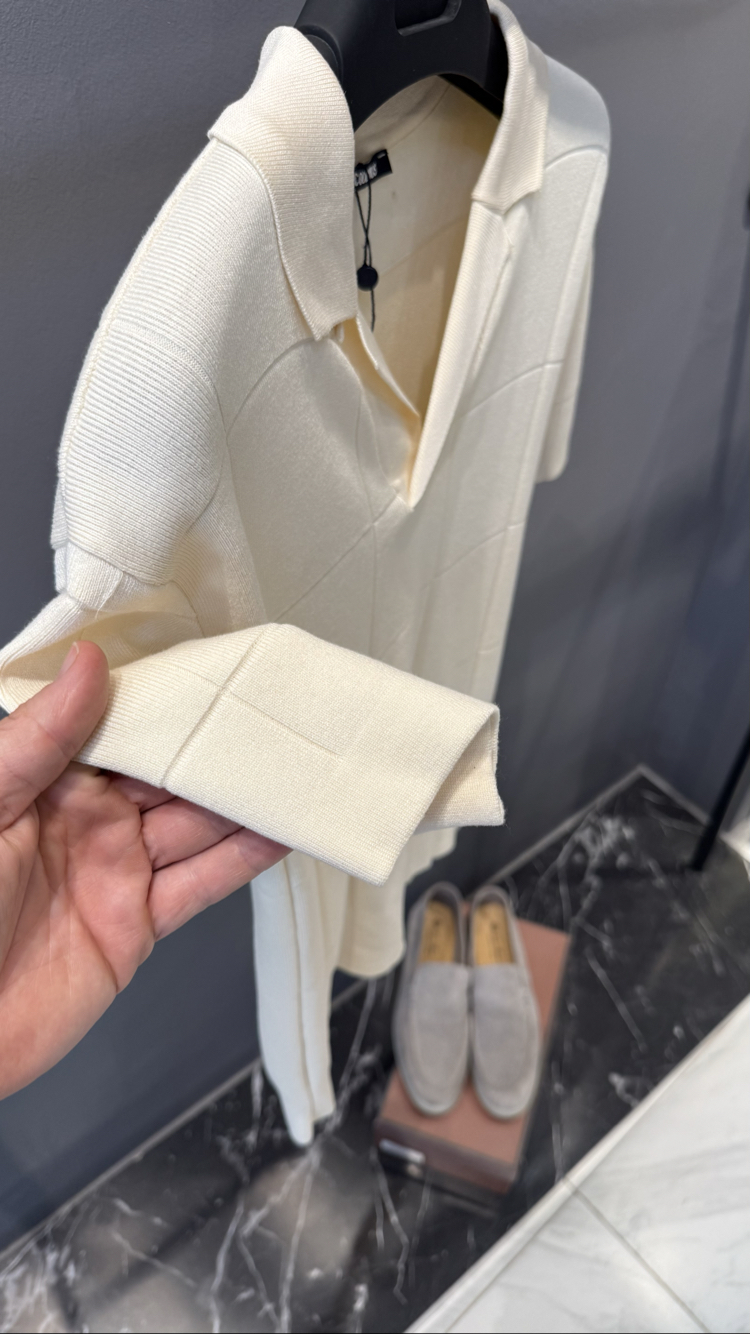 JACQUEMUS Polo Ecru