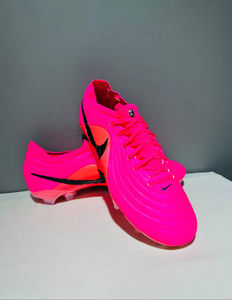 Adidas tiempo