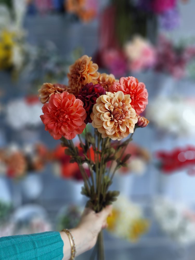 Vintage Yıldız  Çiçeği  1 Dal Dahlia