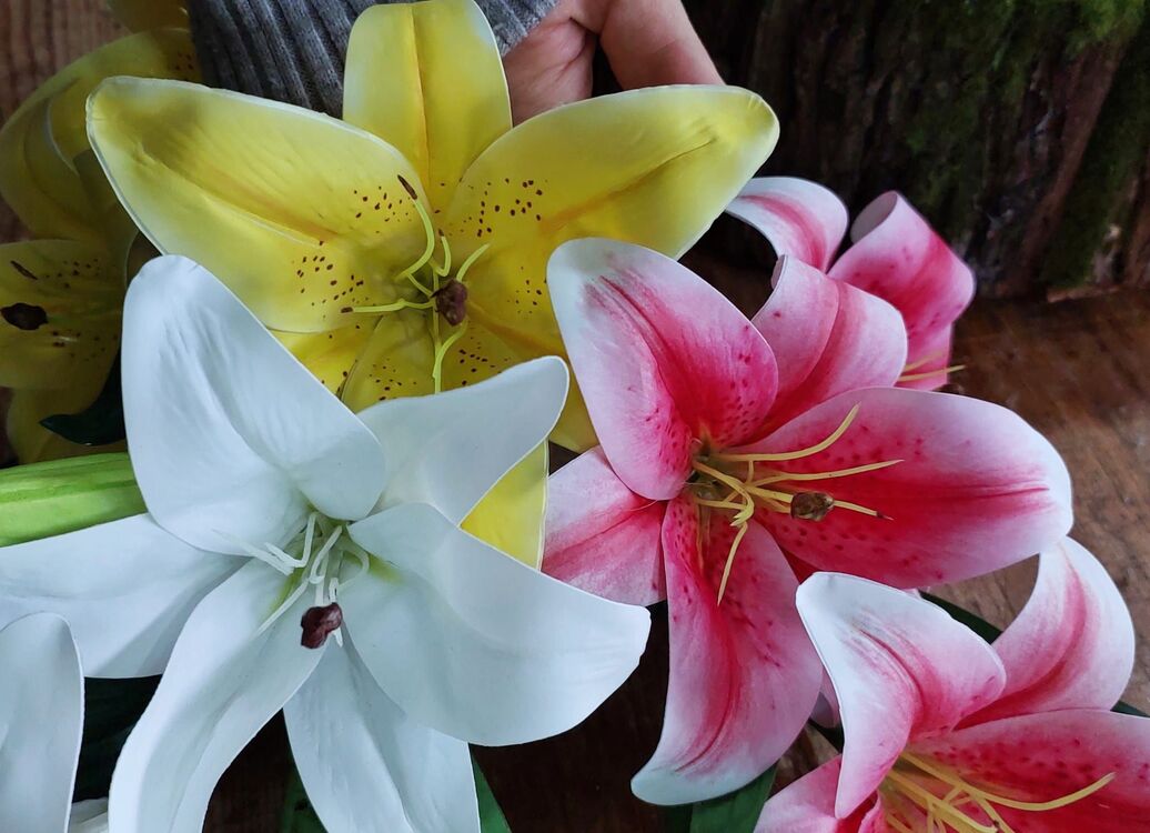 Islak Lilyum 3 çicekli 75 cm 