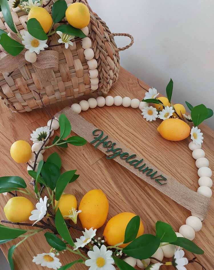 Limonlu Ahşap Boncuklu Kapı Süsü