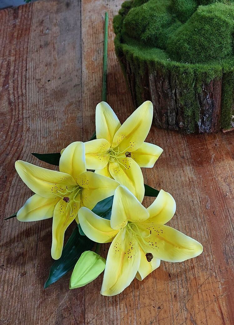 Islak Lilyum 3 çicekli 75 cm 
