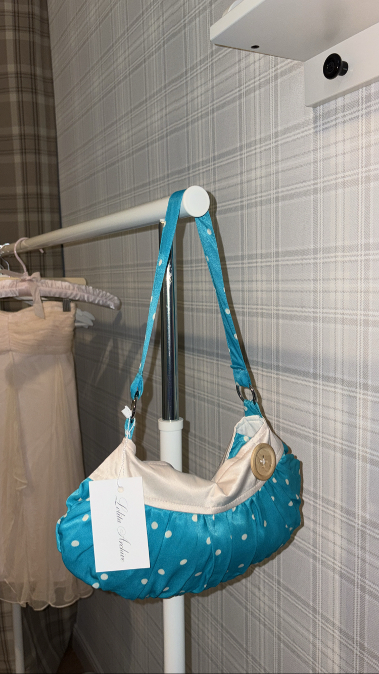 Tiffany Saf İpek Button Bag