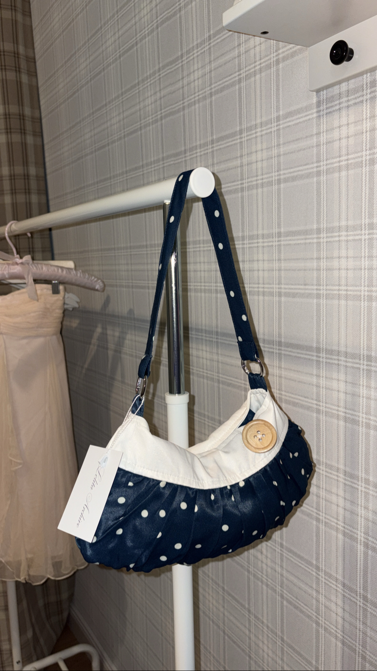 Blueberry Saf İpek Button Bag