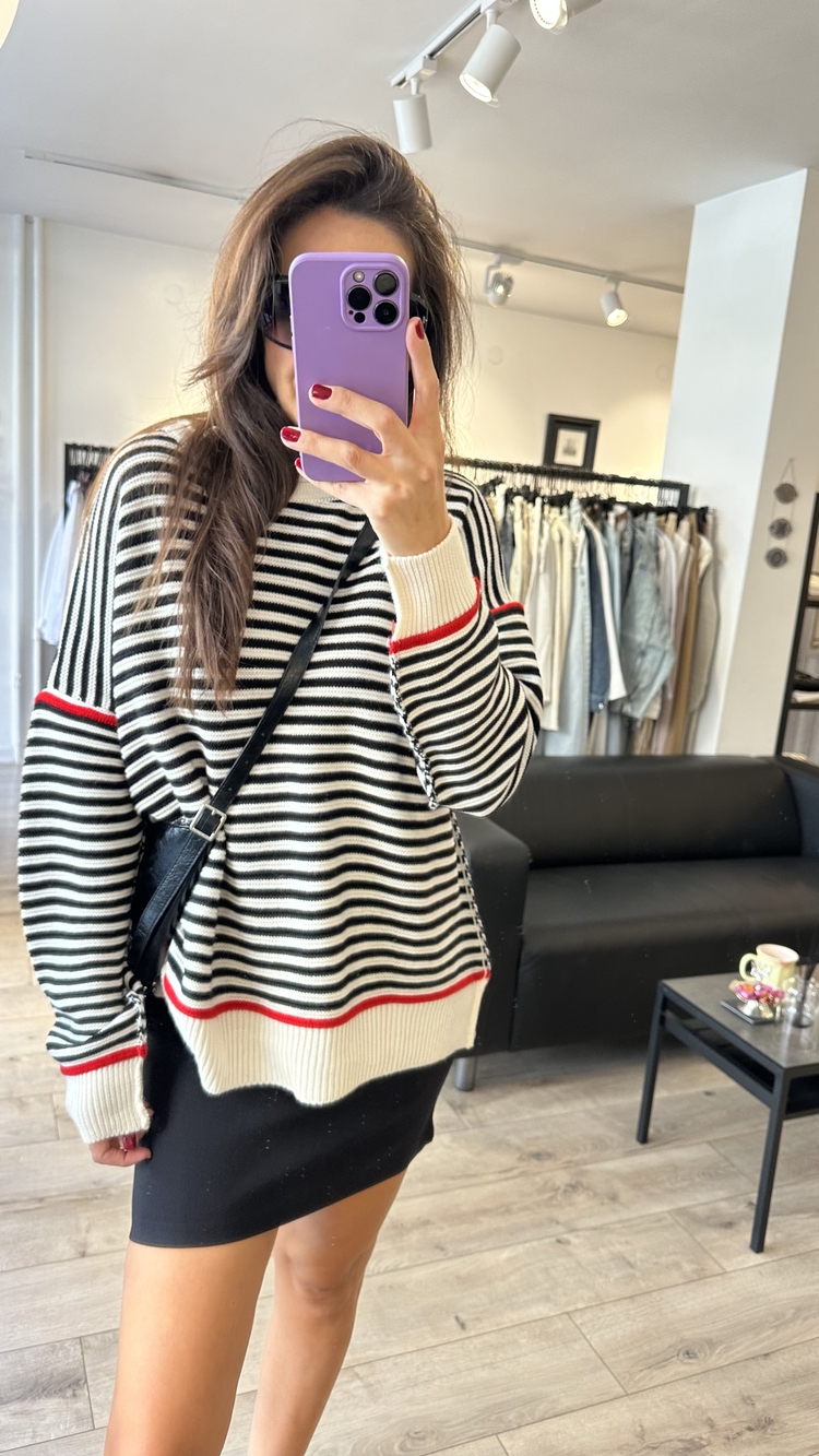 Cizgili Oversize Triko