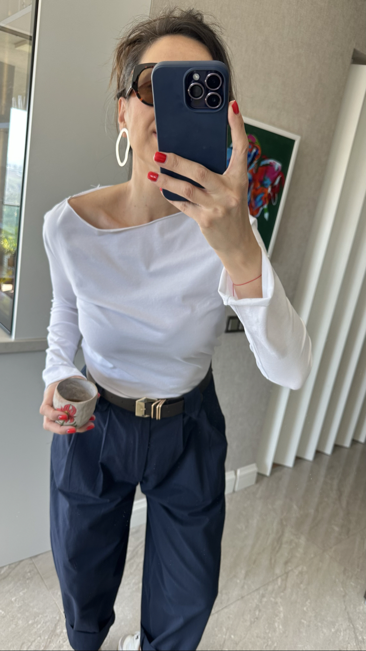 Kayık Yaka Bluz