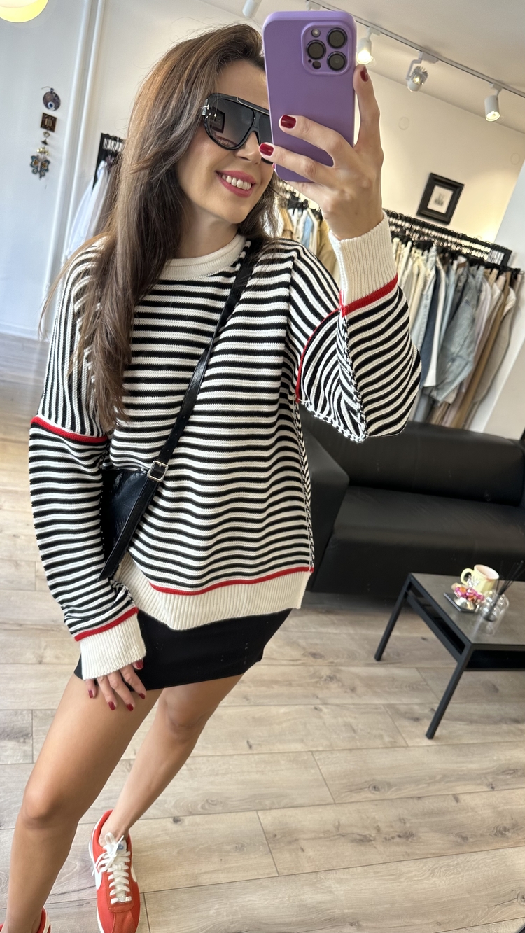 Cizgili Oversize Triko