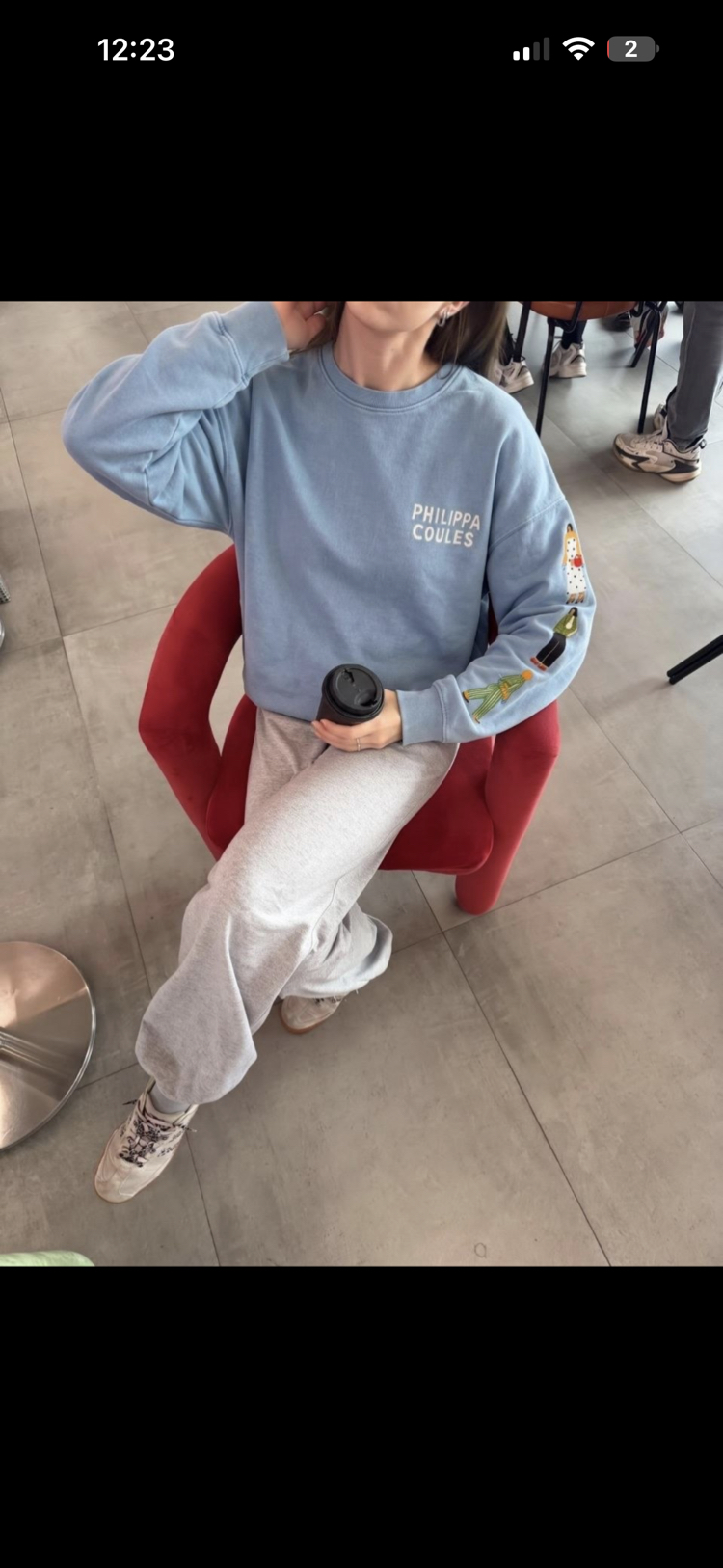 Sweatshirt