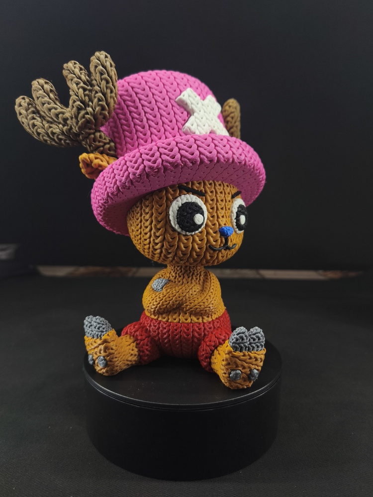 One Piece Örgü Desenli Chopper Figürü