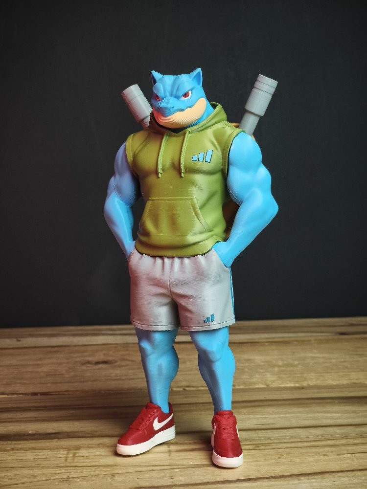 Blastoise Urban (Sokak Stili) Kapüşonlu Özel Tasarım Figür

