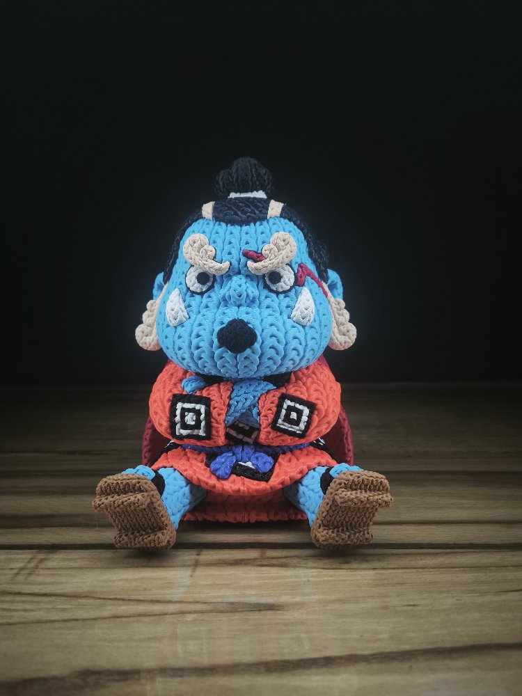 One Piece Örgü Desenli Jinbei Figürü