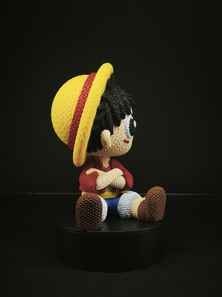 One Piece Örgü Desenli Luffy Figürü