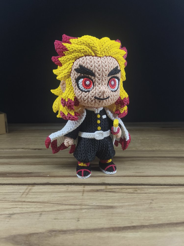 Demon Slayer Örgü Desenli Rengoku Figürü