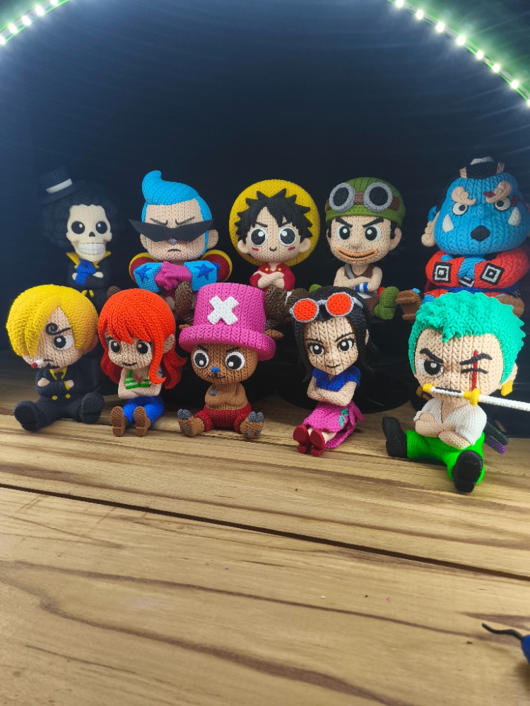 One Piece Hasır Şarpka Tayfası Figür Koleksiyonu