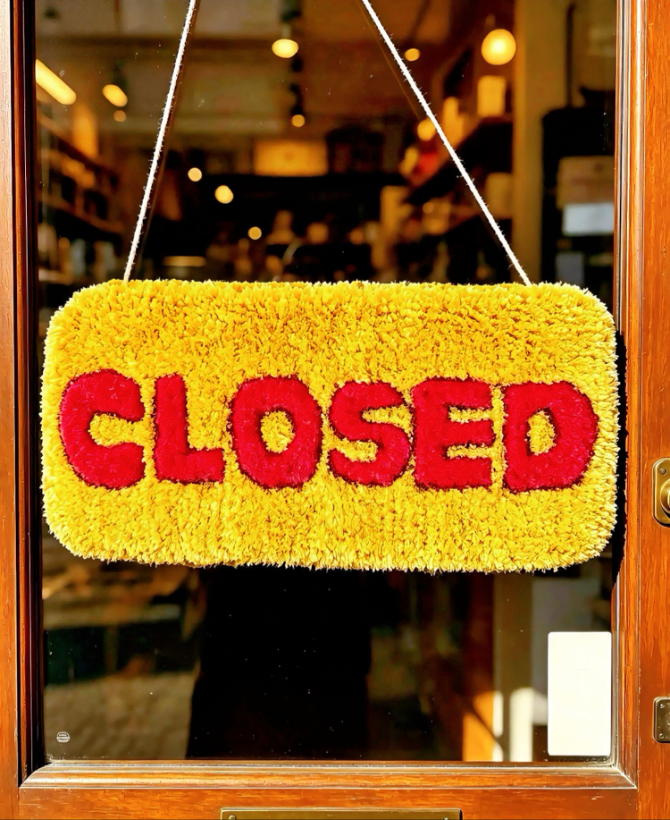 Kişiye Özel Renkli Tufting "Open/Closed" Kapı Tabelası