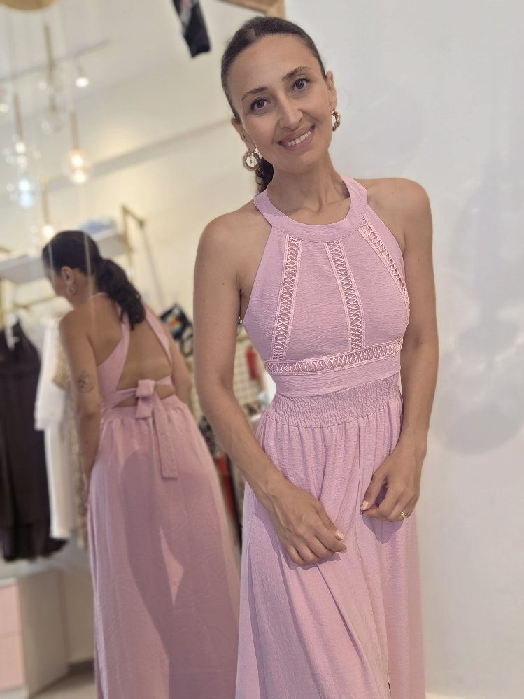 Kadın, Boyundan Düğmeli, Sırtı Lastikli ve Bağlamalı, Yırtmaçlı, Pembe Uzun Elbise