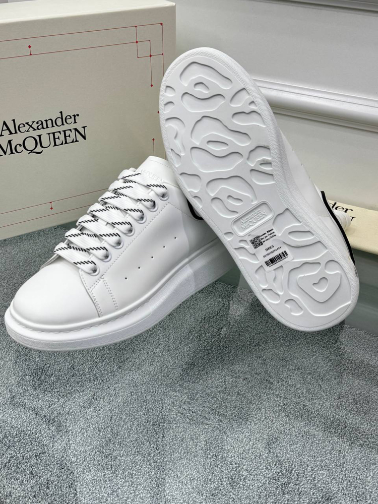 İthal Alexander McQueen 