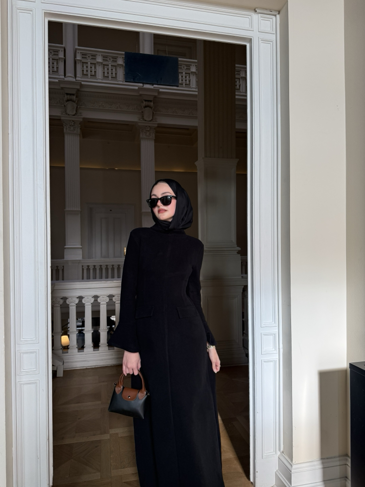 Black aura dress