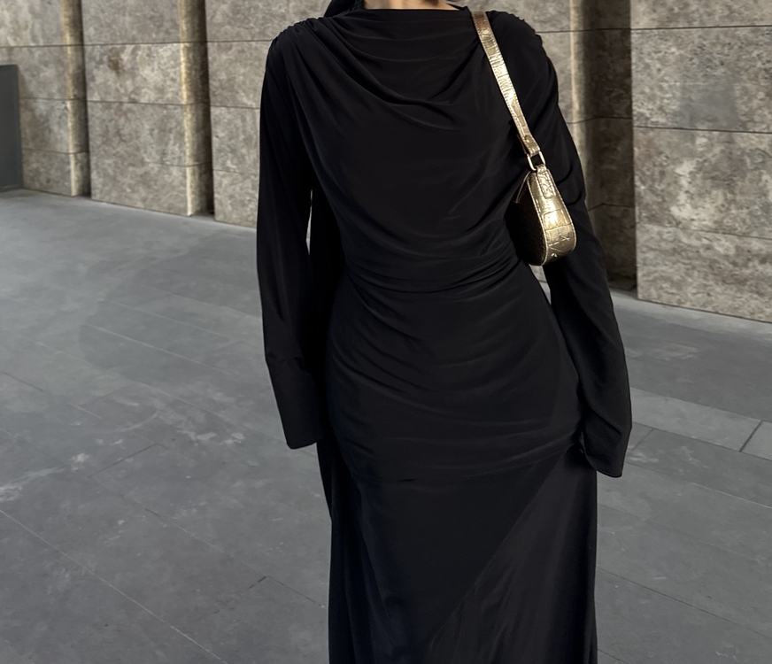 Black cherry dress