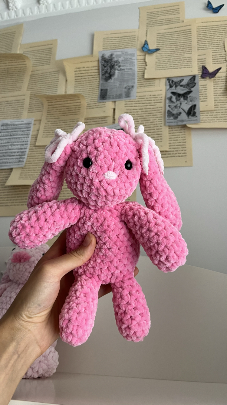 Amigurumi pembe tavşan
