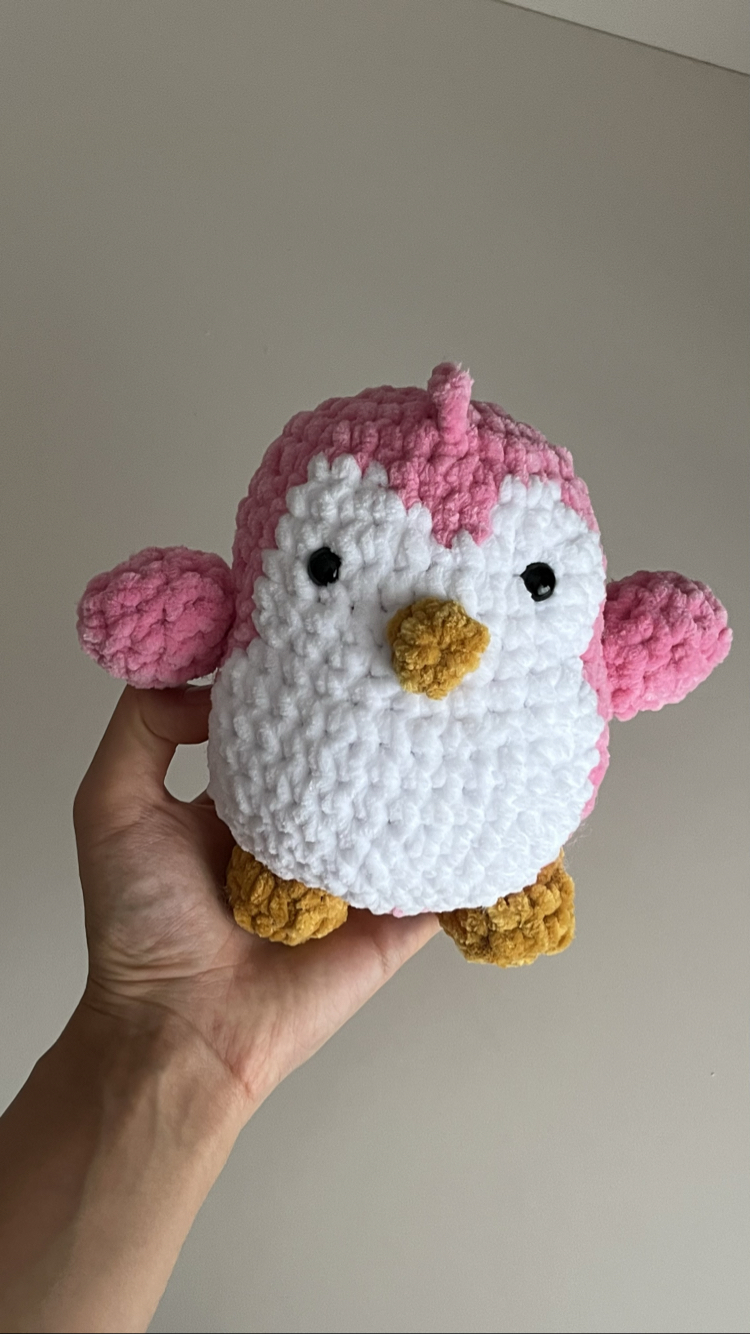 Amigurumi pembe penguen
