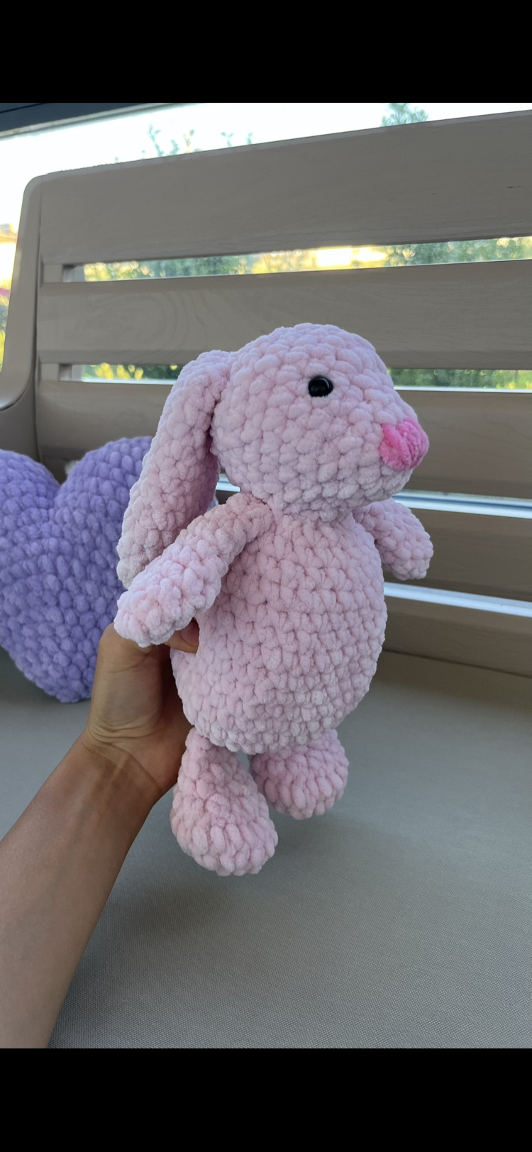 Amigurumi pembe peluş tavşan