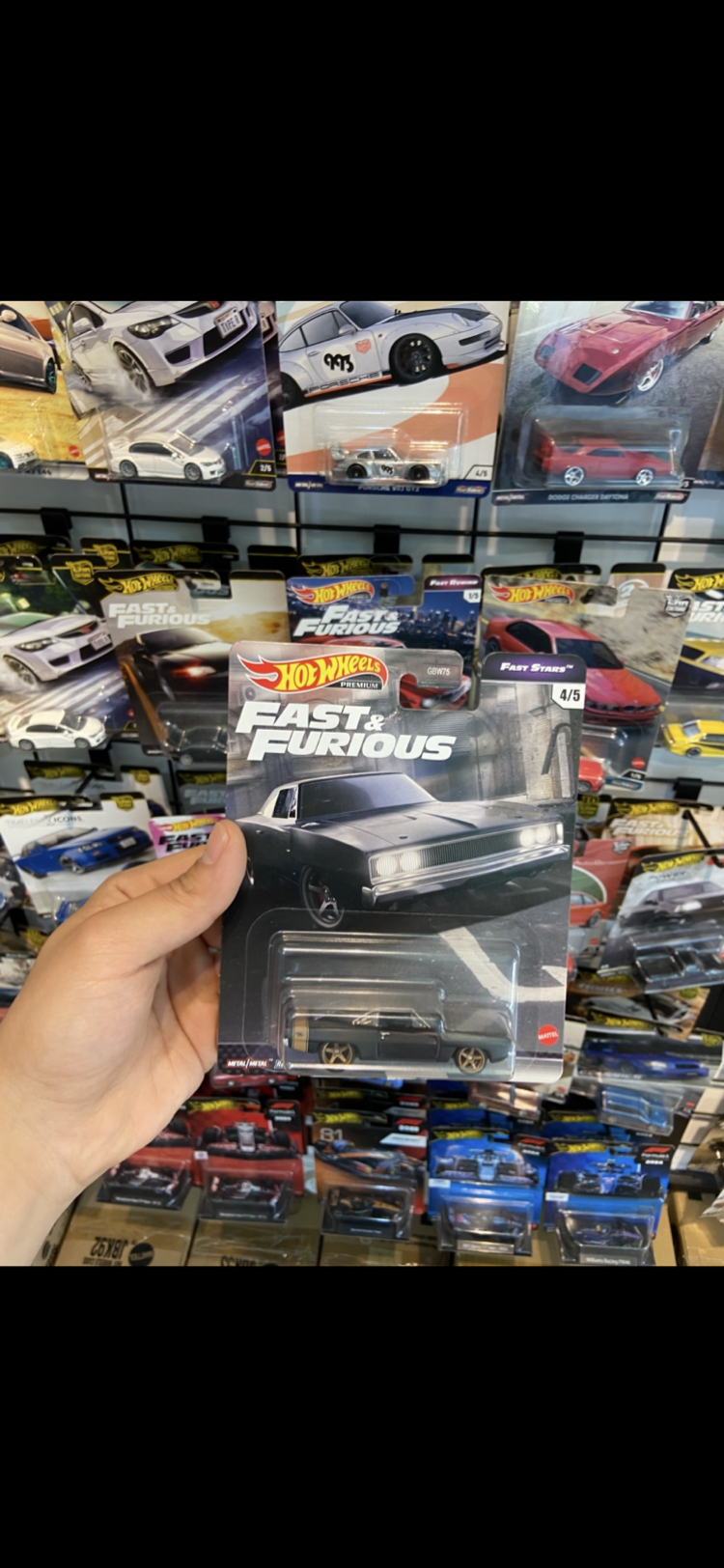 Hot Wheels Premium Charger