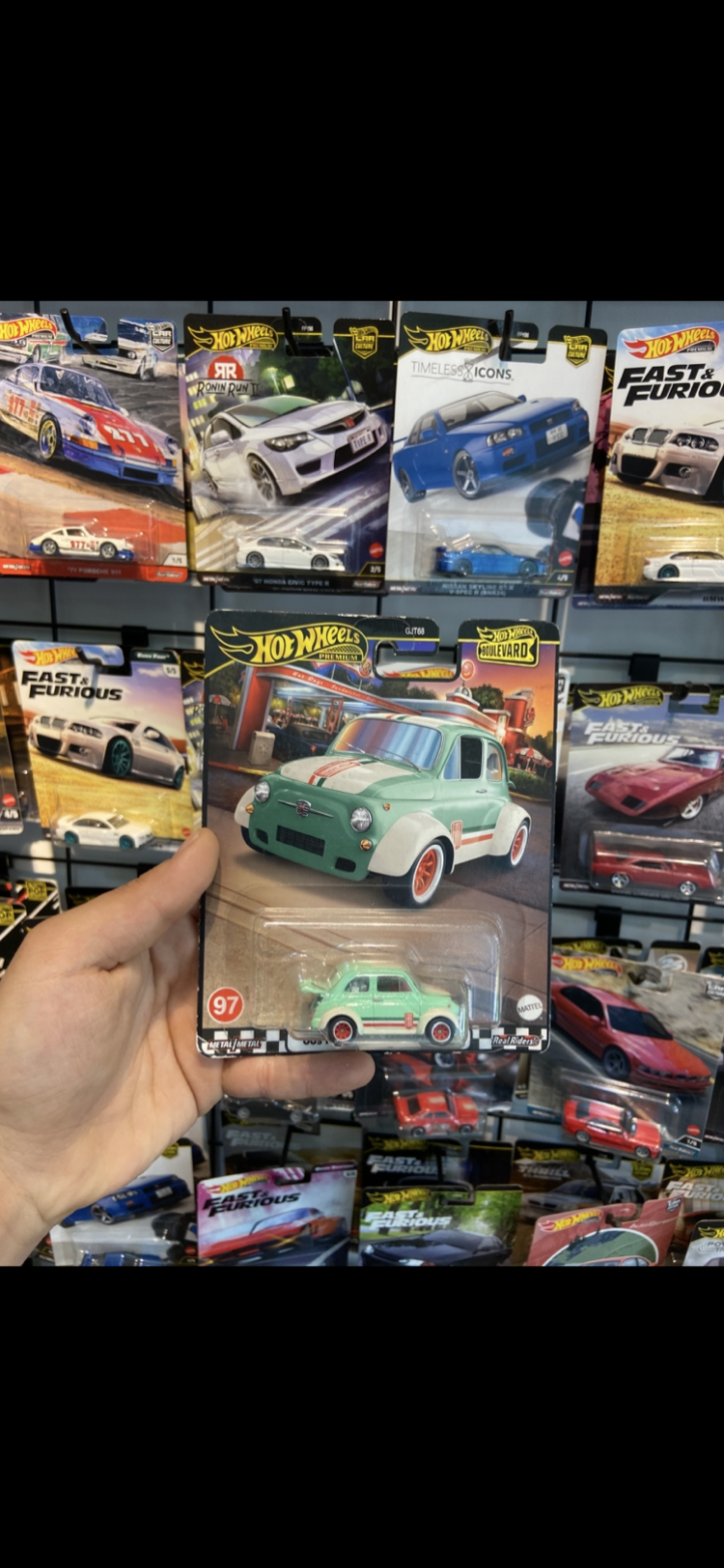 Hot Wheels Premium Fiat500