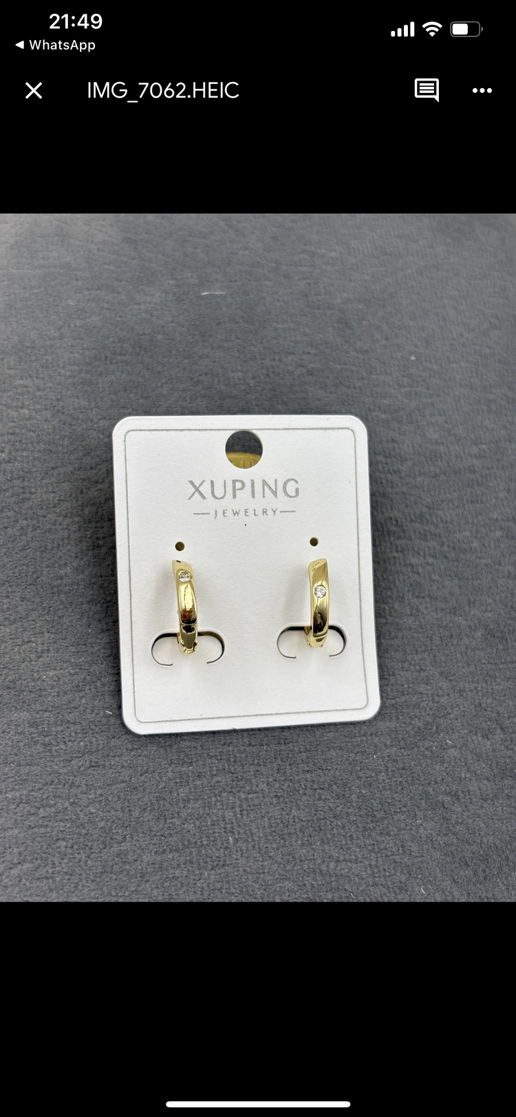  Xuping taşlı asimetrik model halka küpe 
