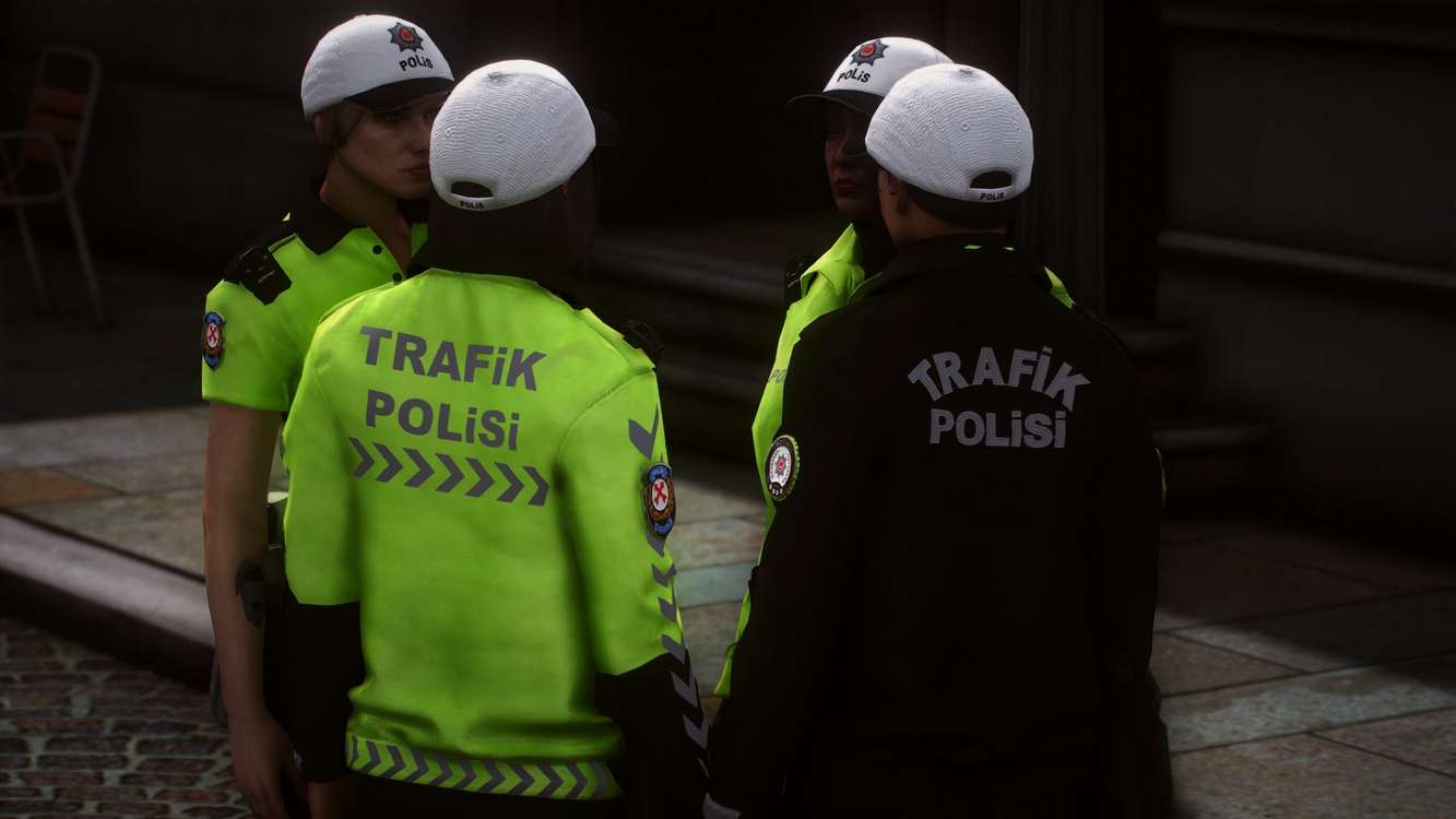 Kadın Trafik Polisi [EUP/Reflective]
