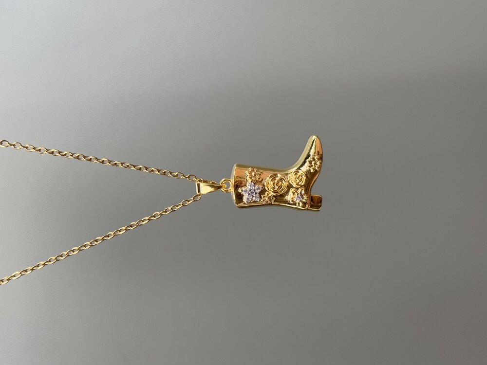 Çelik Vintage Motifli Çizme Kolye | Gold