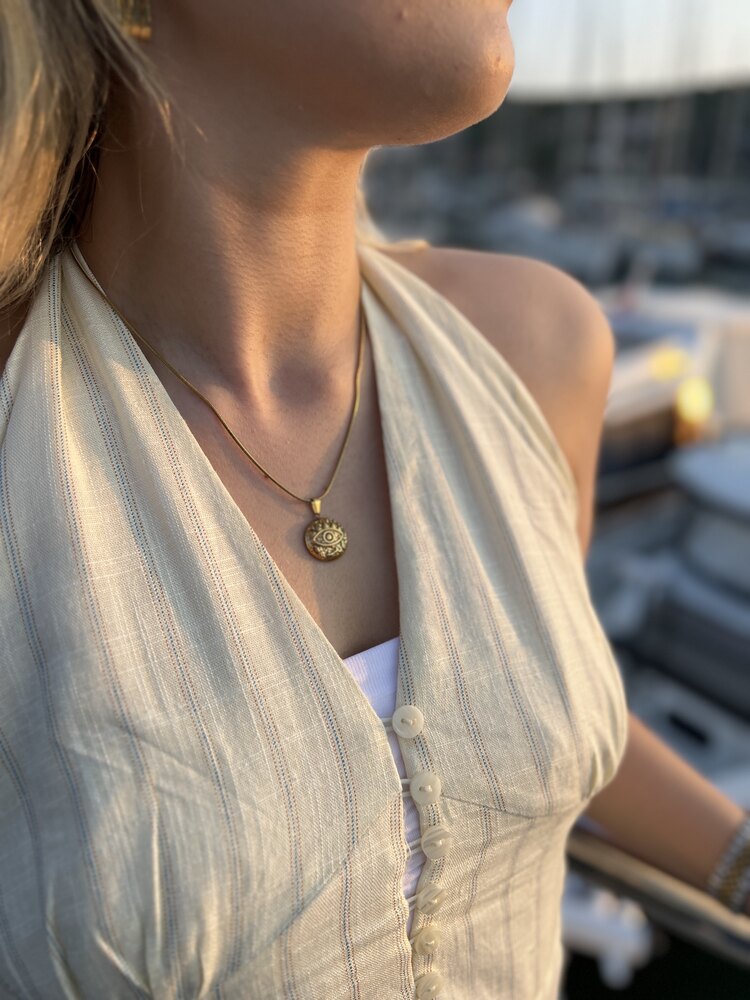 Çelik Gold Etnik Desen Göz Kolye